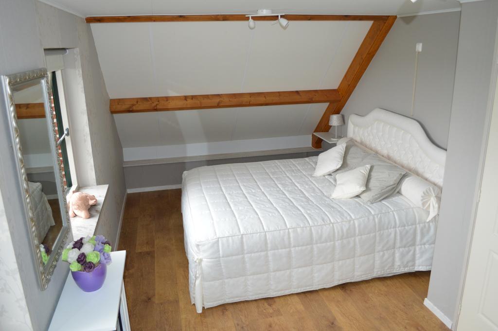 Bed and Breakfast Huize Ouwervelden Wouwsche Plantage Номер фото